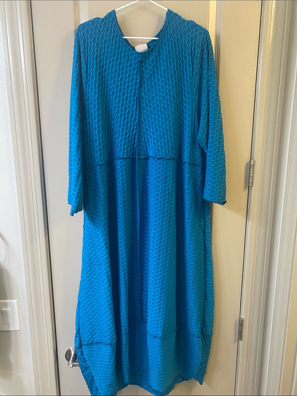 Relaxed Teal Maxi Dress with Textured Knit